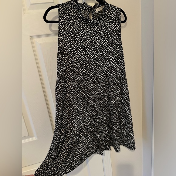 Rielle black and white dress, size L. - Picture 3 of 3